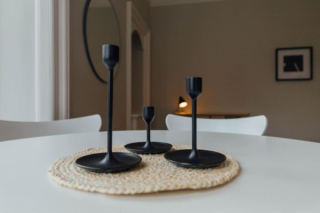 Stylish Stirling Apartment - Free Parking Dış mekan fotoğraf