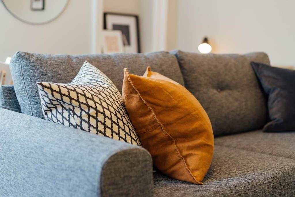 Stylish Stirling Apartment - Free Parking Dış mekan fotoğraf