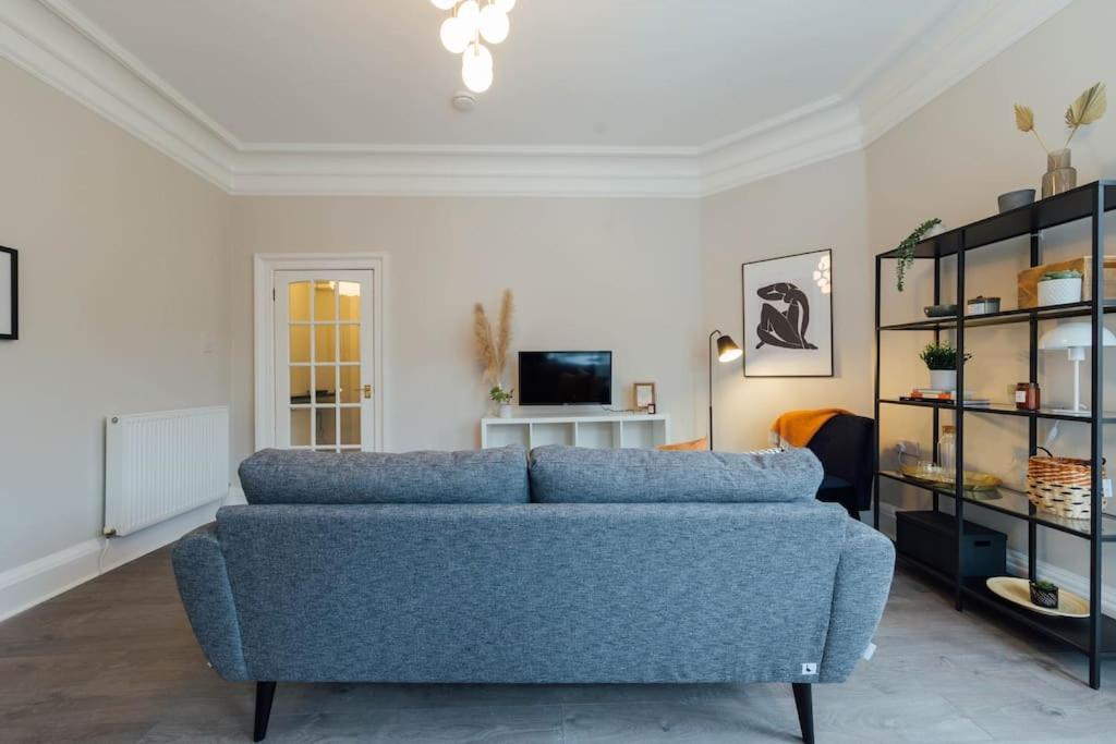 Stylish Stirling Apartment - Free Parking Dış mekan fotoğraf